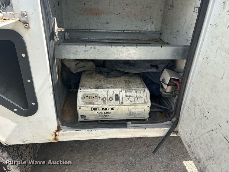 image for item DS3777 2012 Dodge Ram 4500 bucket truck