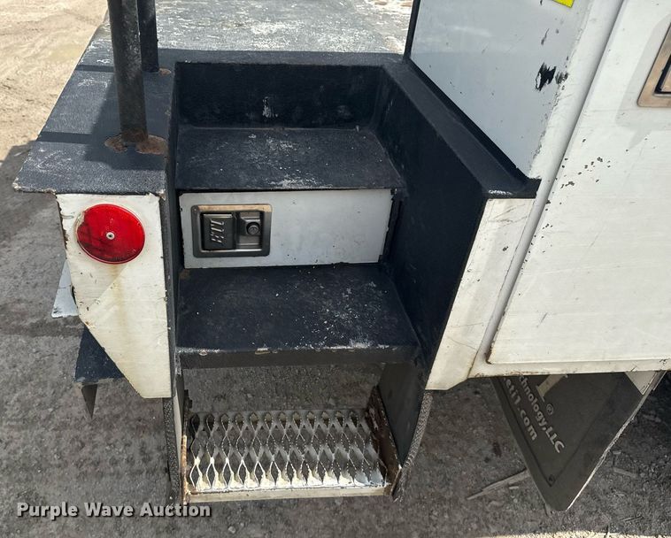 image for item DS3777 2012 Dodge Ram 4500 bucket truck