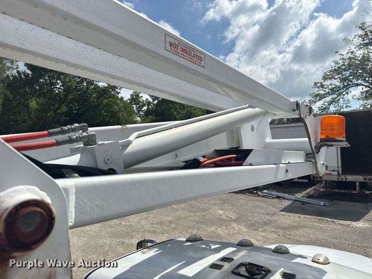 image for item DS3777 2012 Dodge Ram 4500 bucket truck