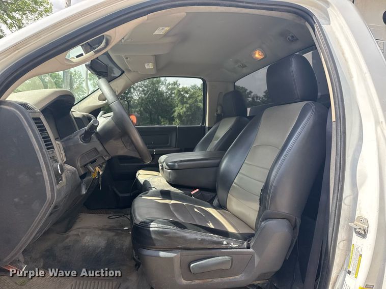 image for item DS3777 2012 Dodge Ram 4500 bucket truck