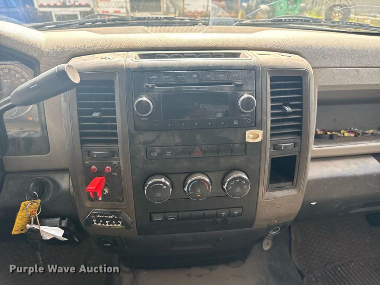 image for item DS3777 2012 Dodge Ram 4500 bucket truck