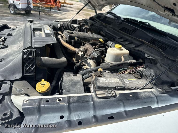 image for item DS3777 2012 Dodge Ram 4500 bucket truck