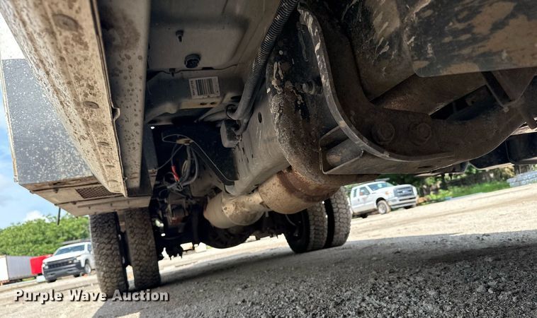 image for item DS3777 2012 Dodge Ram 4500 bucket truck