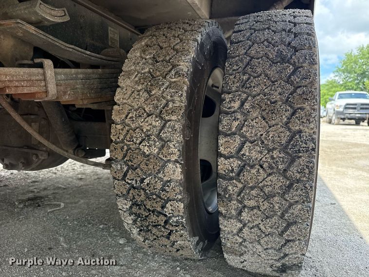 image for item DS3777 2012 Dodge Ram 4500 bucket truck