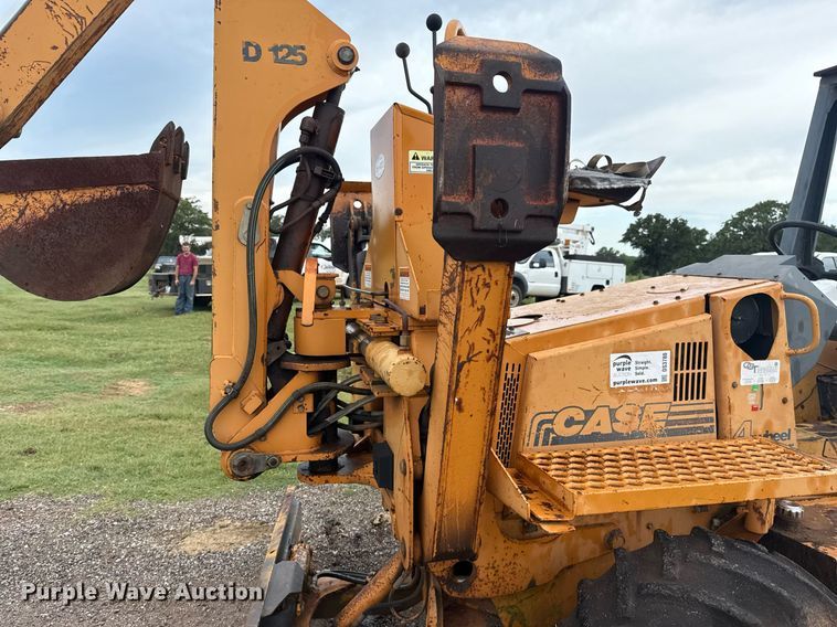 image for item DS3780 1996 Case 560 trencher