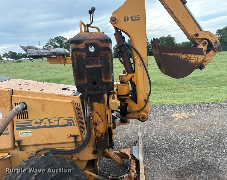 image for item DS3780 1996 Case 560 trencher