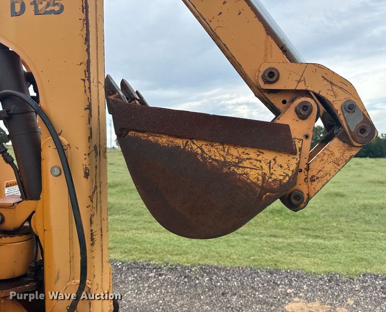 image for item DS3780 1996 Case 560 trencher