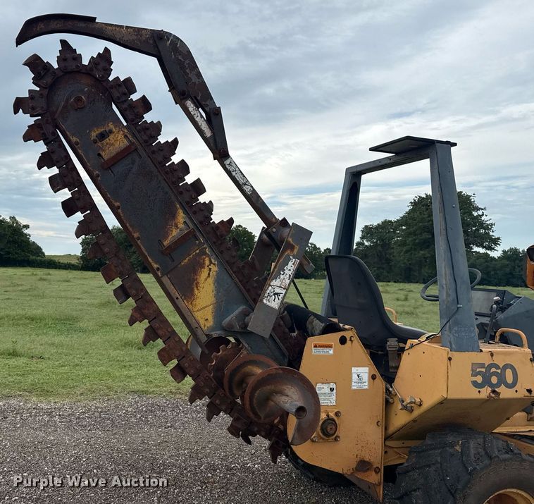 image for item DS3780 1996 Case 560 trencher