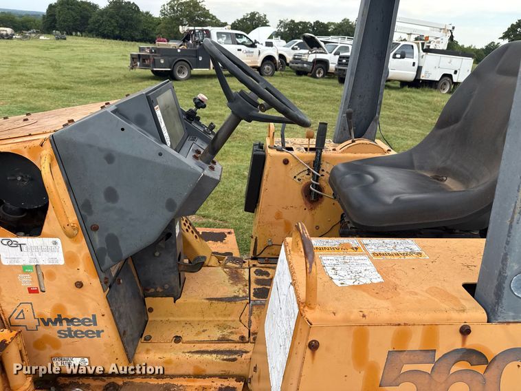 image for item DS3780 1996 Case 560 trencher