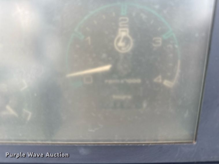 image for item DS3780 1996 Case 560 trencher