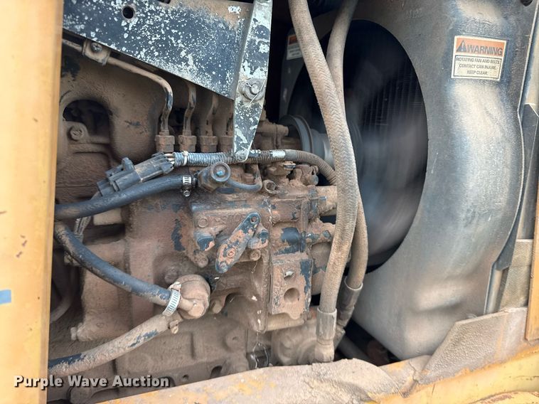 image for item DS3780 1996 Case 560 trencher