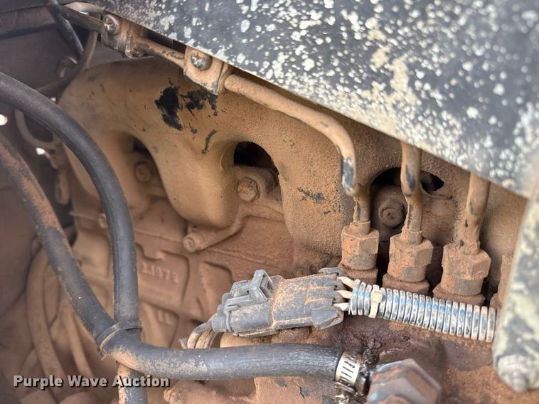 image for item DS3780 1996 Case 560 trencher