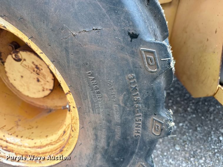 image for item DS3780 1996 Case 560 trencher