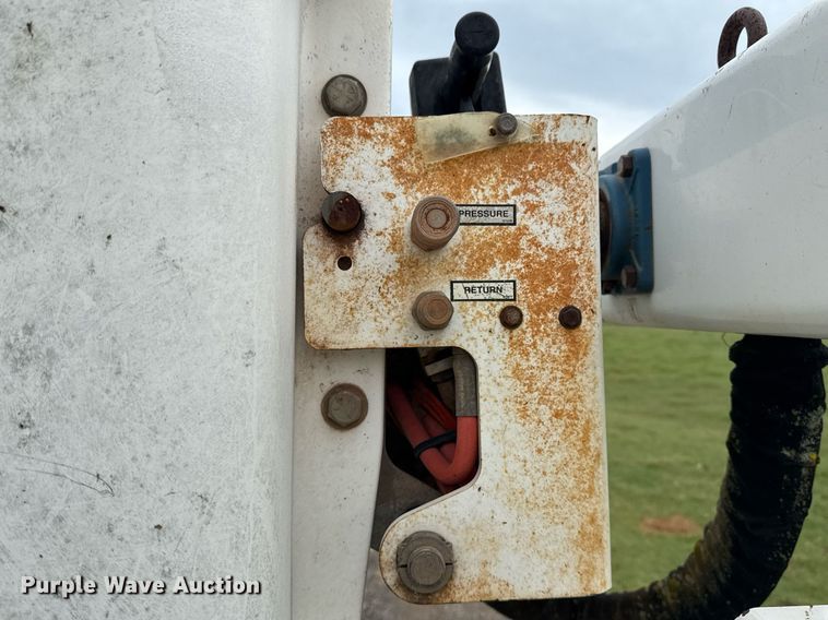 image for item DS3781 2006 Ford F550  bucket truck