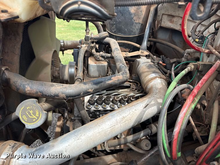 image for item DS3787 1995 Ford F800 digger derrick truck