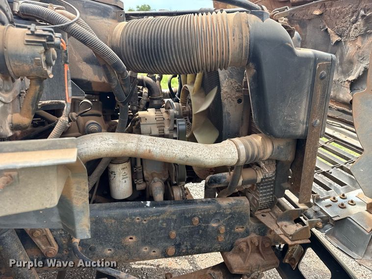 image for item DS3787 1995 Ford F800 digger derrick truck