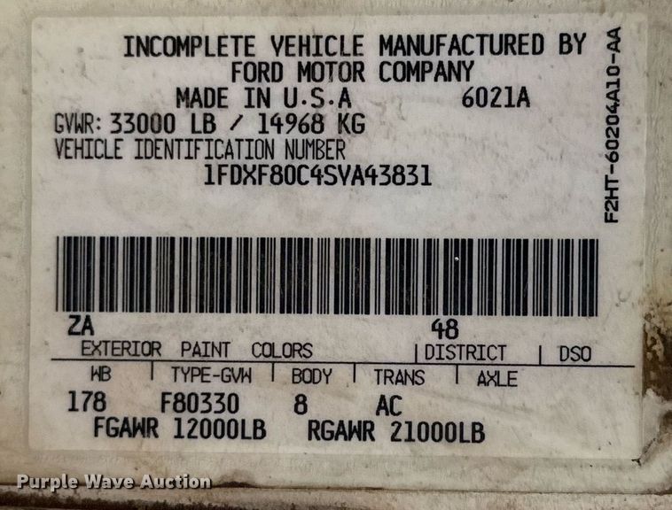 image for item DS3787 1995 Ford F800 digger derrick truck