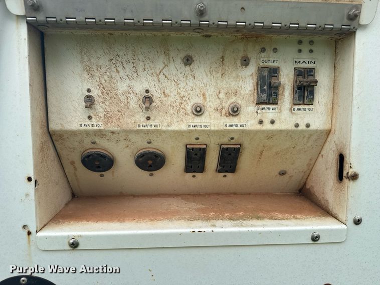 image for item DS3790 Allmand Maxi-Lite 20330 light plant