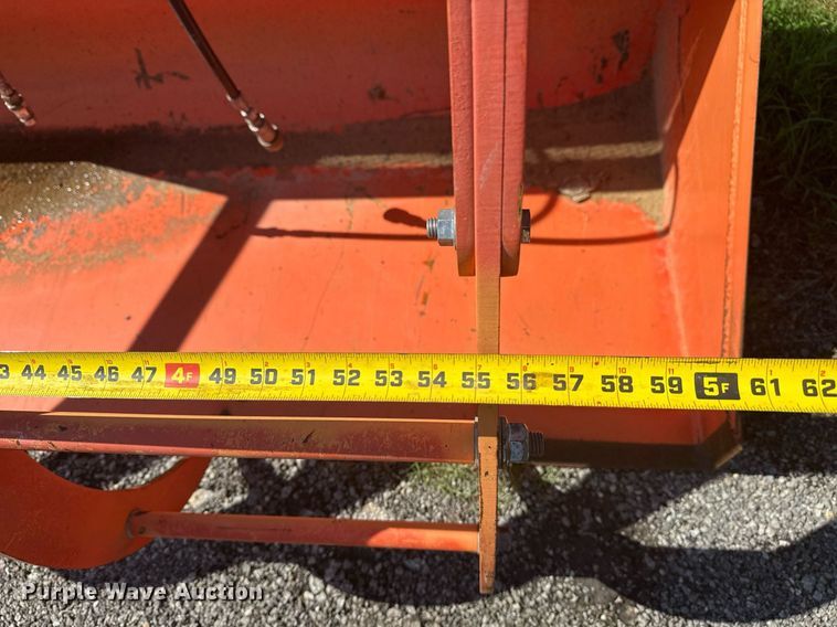 image for item DS3816 Kubota M9248 skid steer grapple bucket