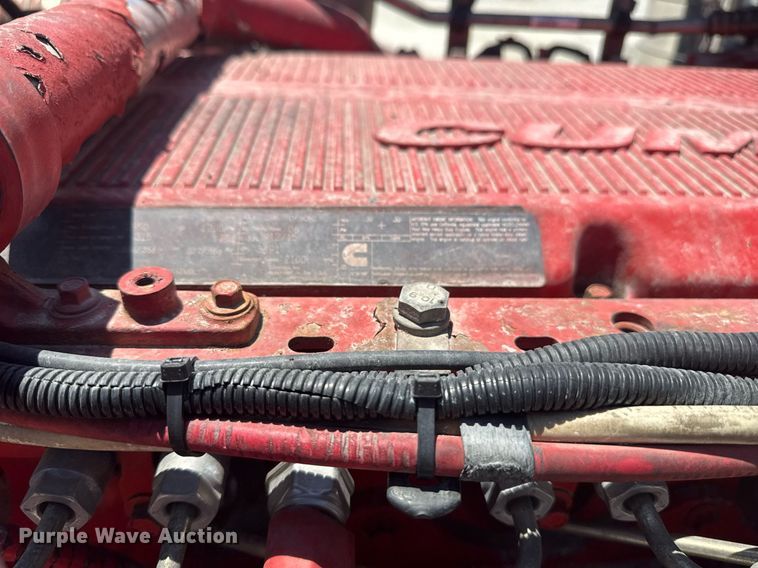 image for item DS3819 2013 Peterbilt 388 vacuum truck