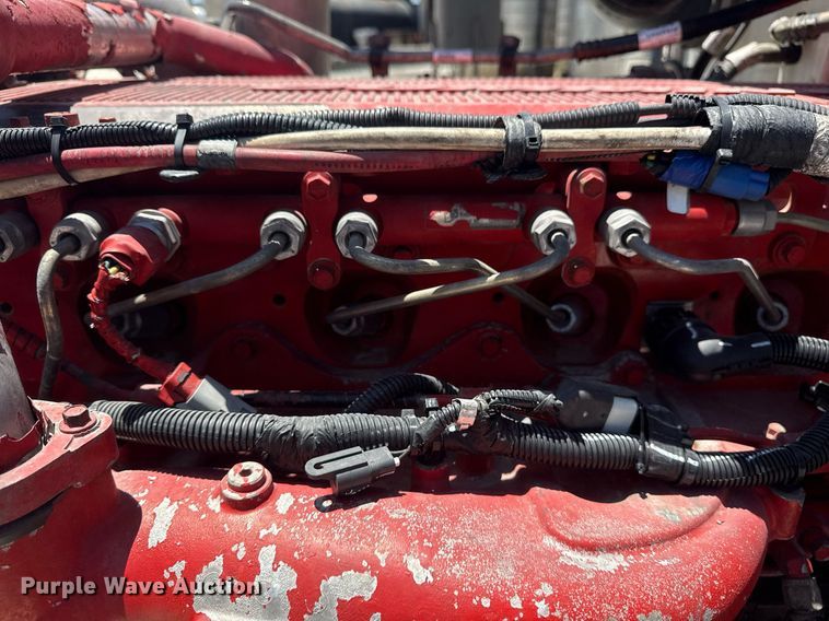 image for item DS3819 2013 Peterbilt 388 vacuum truck