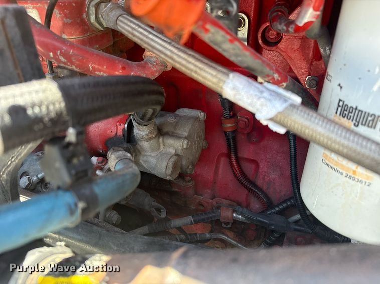 image for item DS3819 2013 Peterbilt 388 vacuum truck