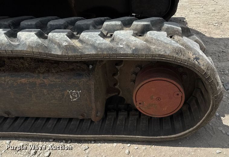 image for item DS4375 2013 John Deere 35D mini excavator