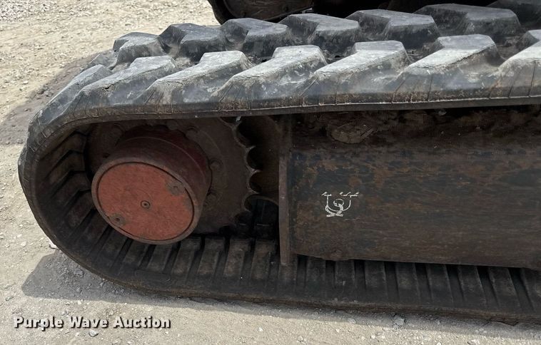 image for item DS4375 2013 John Deere 35D mini excavator