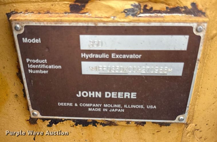 image for item DS4375 2013 John Deere 35D mini excavator