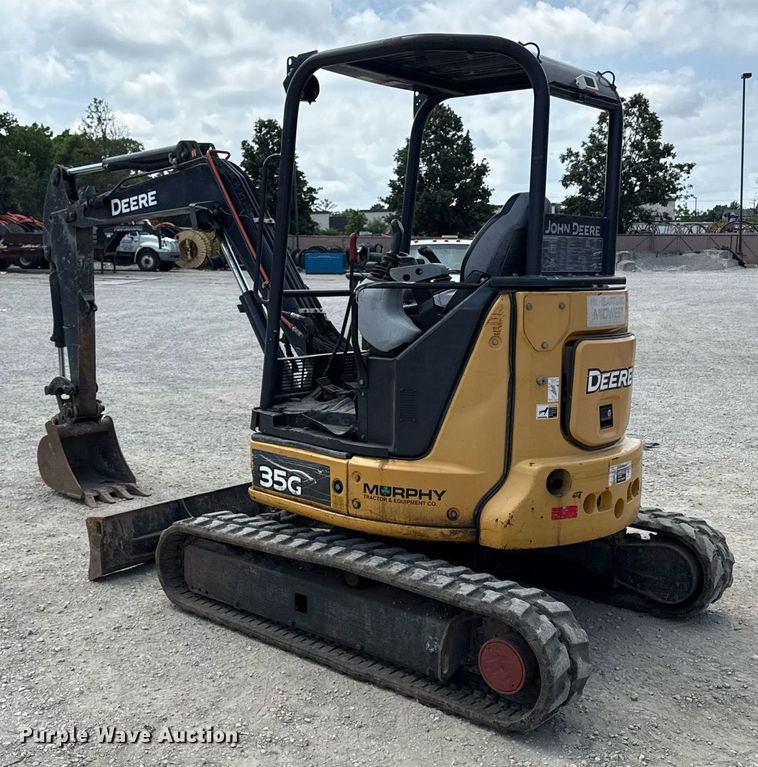 image for item DS4376 2016 John Deere 35G mini excavator