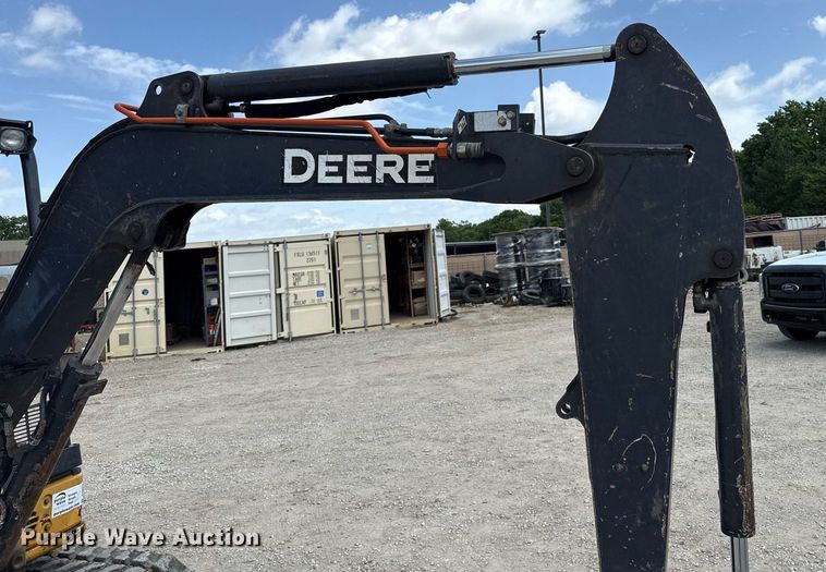 image for item DS4376 2016 John Deere 35G mini excavator