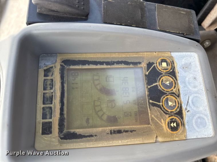 image for item DS4376 2016 John Deere 35G mini excavator