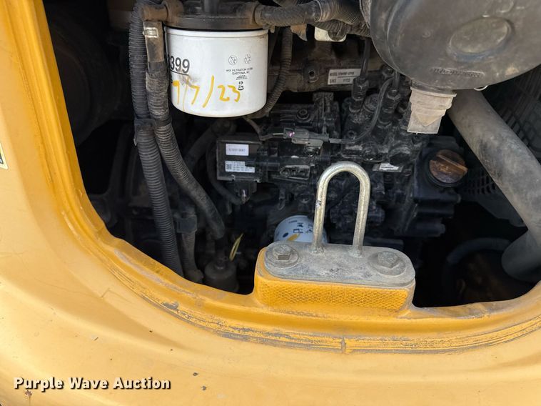 image for item DS4376 2016 John Deere 35G mini excavator