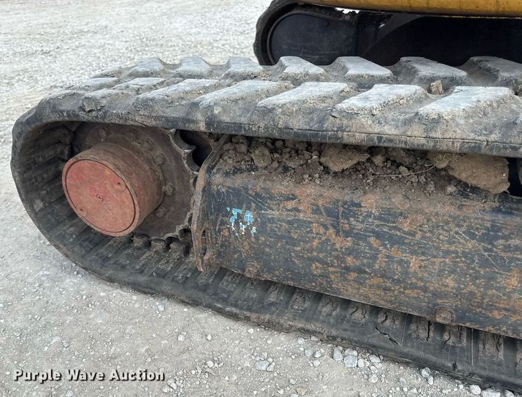 image for item DS4376 2016 John Deere 35G mini excavator