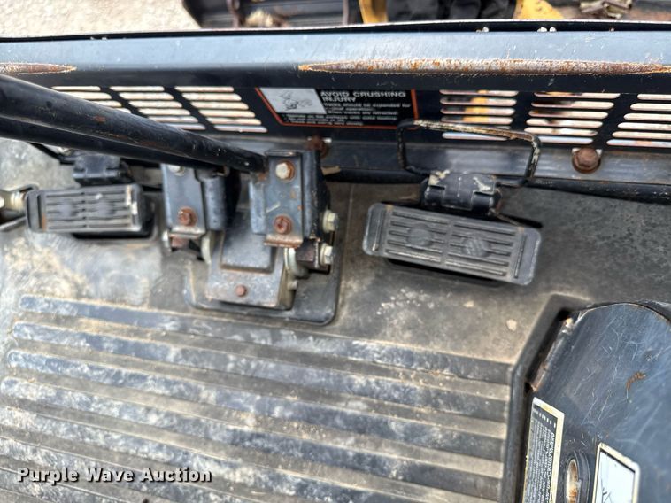 image for item DS4377 2012 John Deere 17D mini excavator