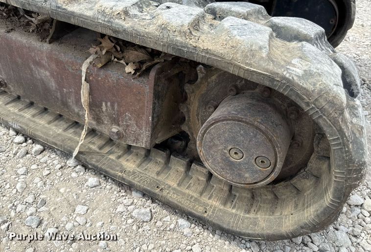 image for item DS4377 2012 John Deere 17D mini excavator