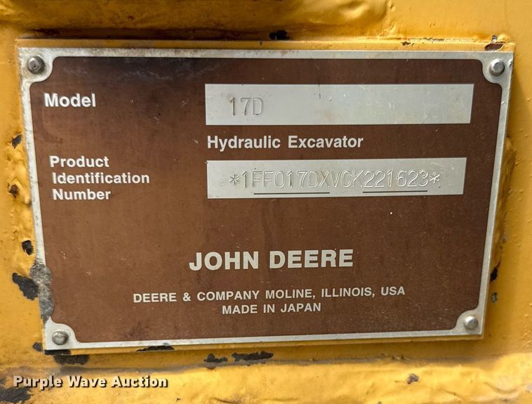 image for item DS4377 2012 John Deere 17D mini excavator