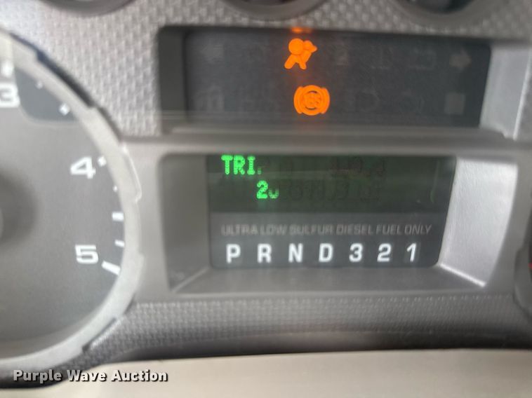 image for item DS4379 2008 Ford F550 utility / service truck