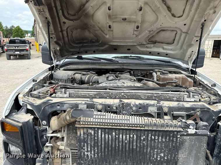 image for item DS4379 2008 Ford F550 utility / service truck