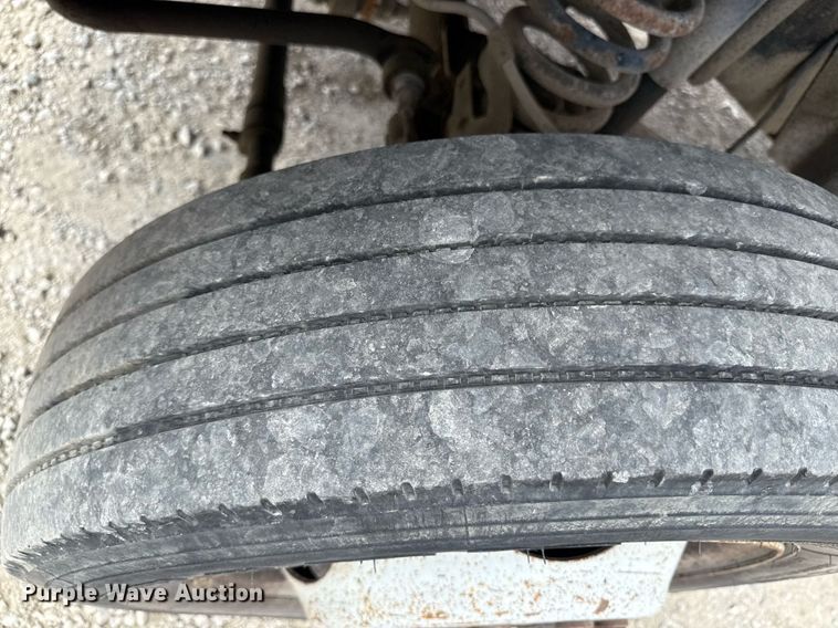 image for item DS4379 2008 Ford F550 utility / service truck