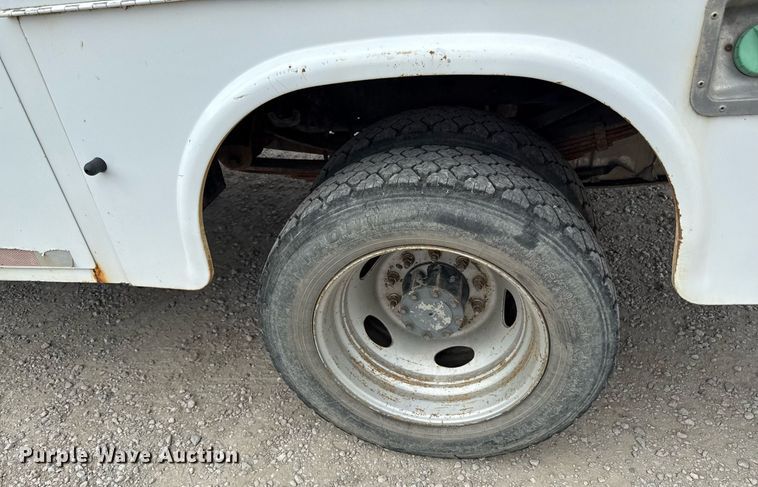 image for item DS4379 2008 Ford F550 utility / service truck