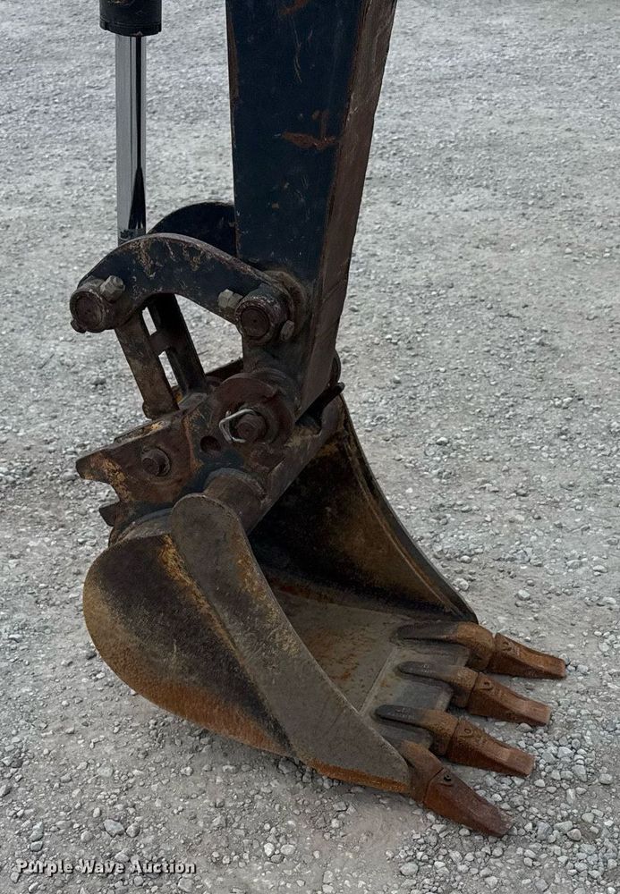 image for item DS4380 2016 John Deere 35G mini excavator