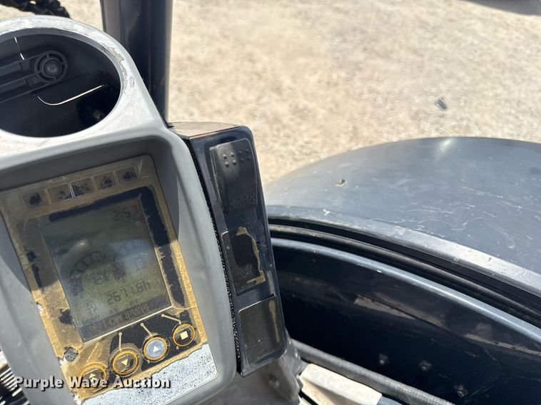 image for item DS4380 2016 John Deere 35G mini excavator