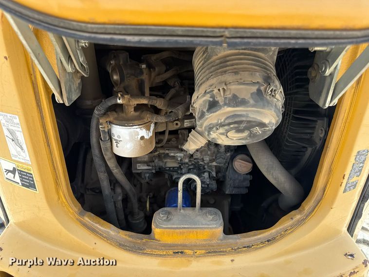 image for item DS4380 2016 John Deere 35G mini excavator