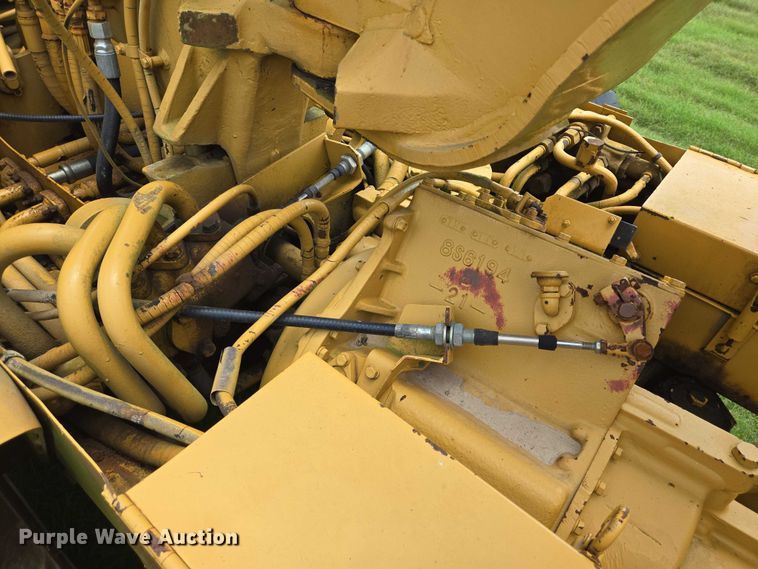 image for item DT4949 1977 Caterpillar 613B scraper