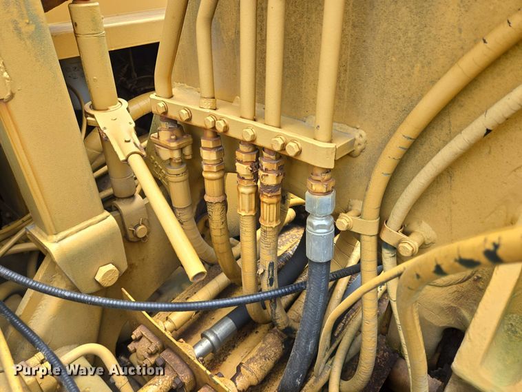 image for item DT4949 1977 Caterpillar 613B scraper