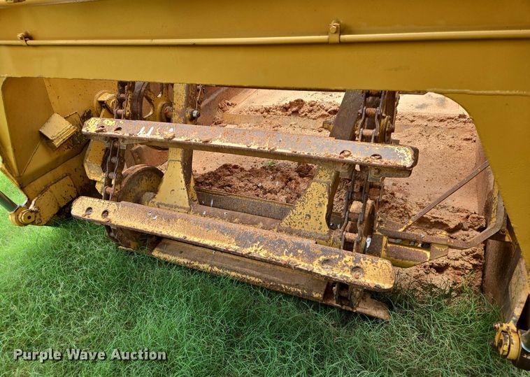 image for item DT4949 1977 Caterpillar 613B scraper