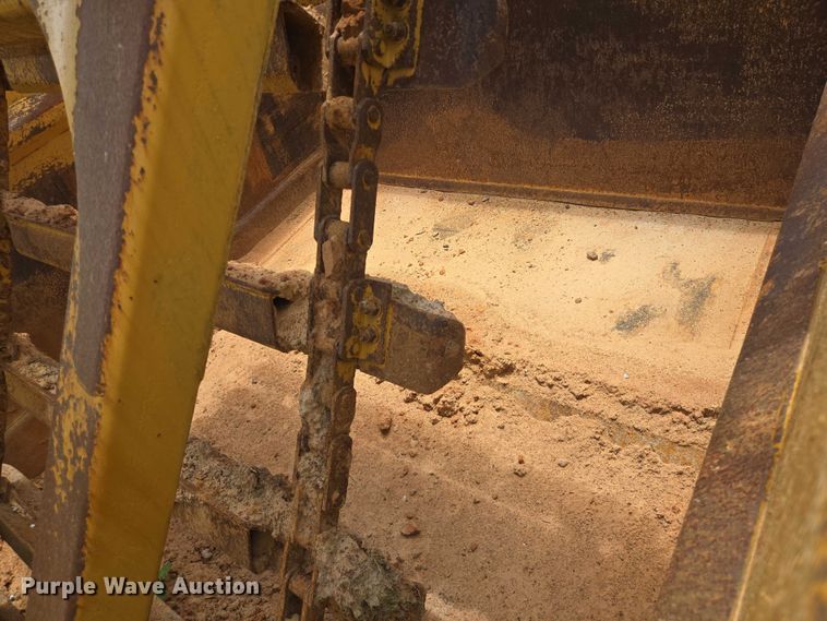 image for item DT4949 1977 Caterpillar 613B scraper