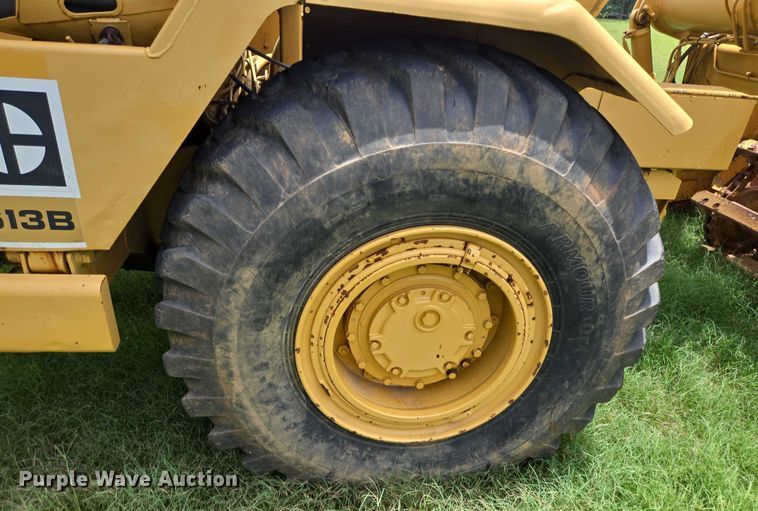 image for item DT4949 1977 Caterpillar 613B scraper