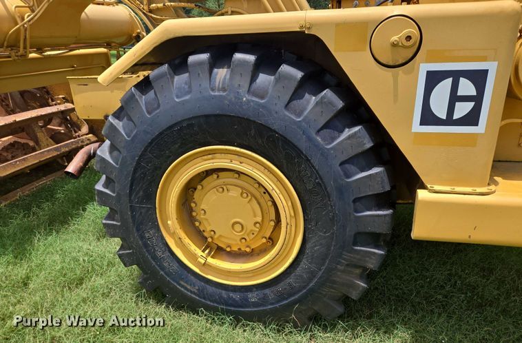 image for item DT4949 1977 Caterpillar 613B scraper